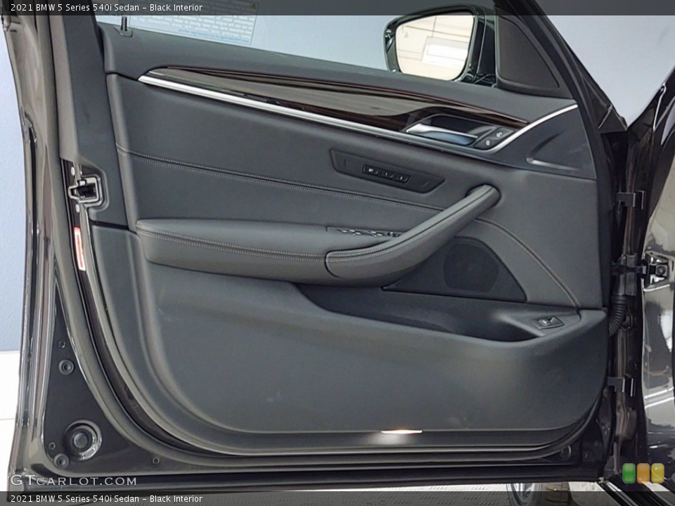 Black Interior Door Panel for the 2021 BMW 5 Series 540i Sedan #141144988