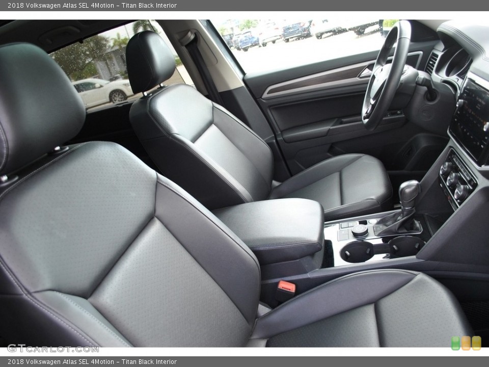 Titan Black Interior Front Seat for the 2018 Volkswagen Atlas SEL 4Motion #141149588