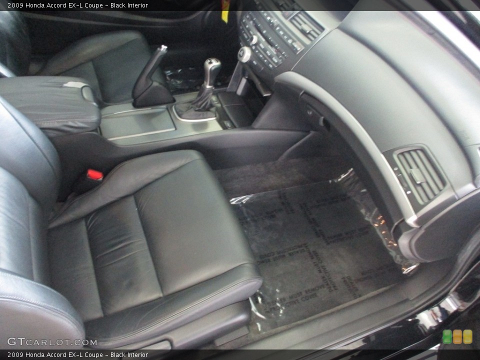 Black Interior Front Seat for the 2009 Honda Accord EX-L Coupe #141156705