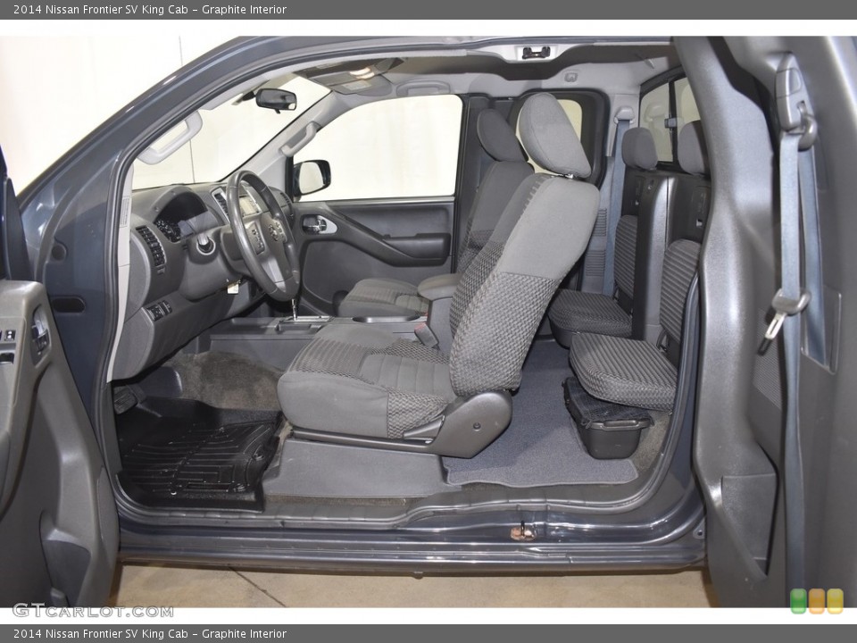 Graphite Interior Photo for the 2014 Nissan Frontier SV King Cab #141173150