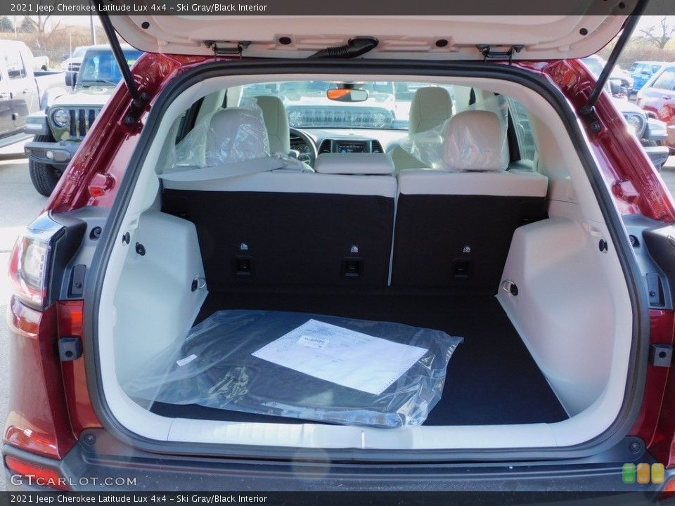Ski Gray/Black Interior Trunk for the 2021 Jeep Cherokee Latitude Lux 4x4 #141201020