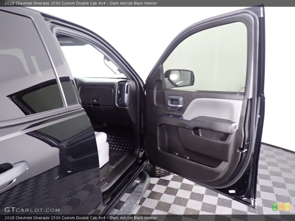 Dark Ash/Jet Black Interior Door Panel for the 2018 Chevrolet Silverado 1500 Custom Double Cab 4x4 #141202634