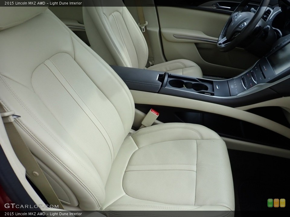 Light Dune Interior Front Seat for the 2015 Lincoln MKZ AWD #141214963