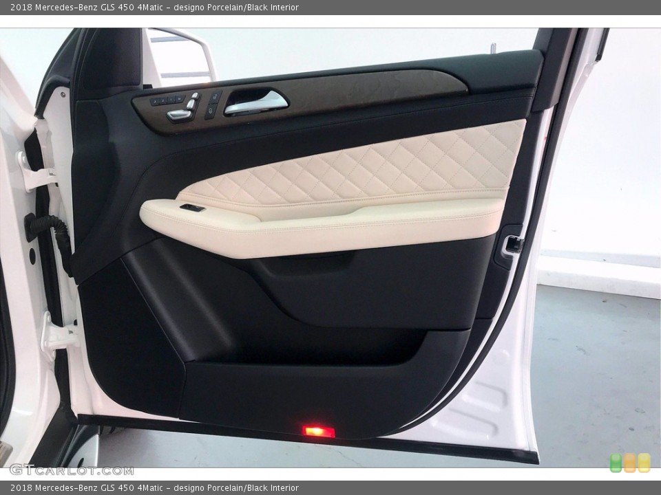 designo Porcelain/Black Interior Door Panel for the 2018 Mercedes-Benz GLS 450 4Matic #141219031