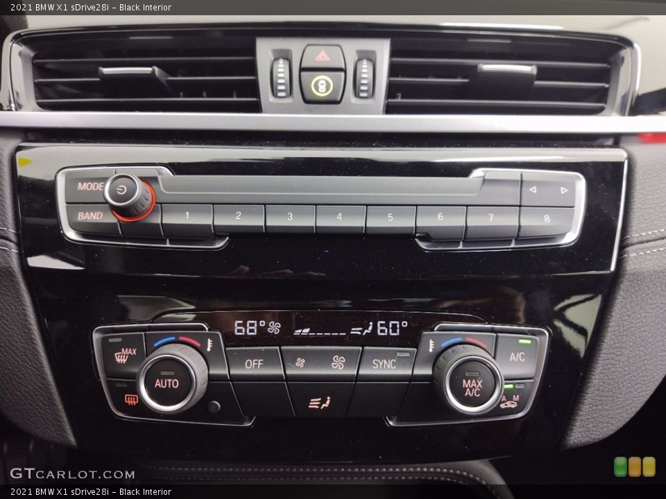 Black Interior Controls for the 2021 BMW X1 sDrive28i #141219832