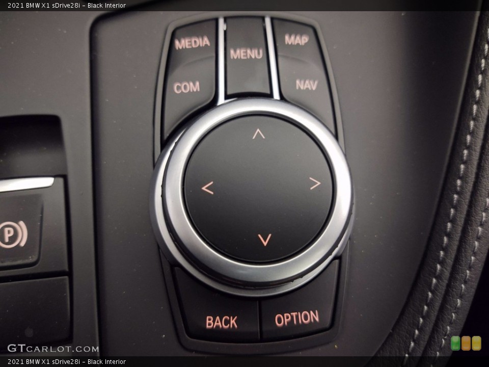 Black Interior Controls for the 2021 BMW X1 sDrive28i #141219919
