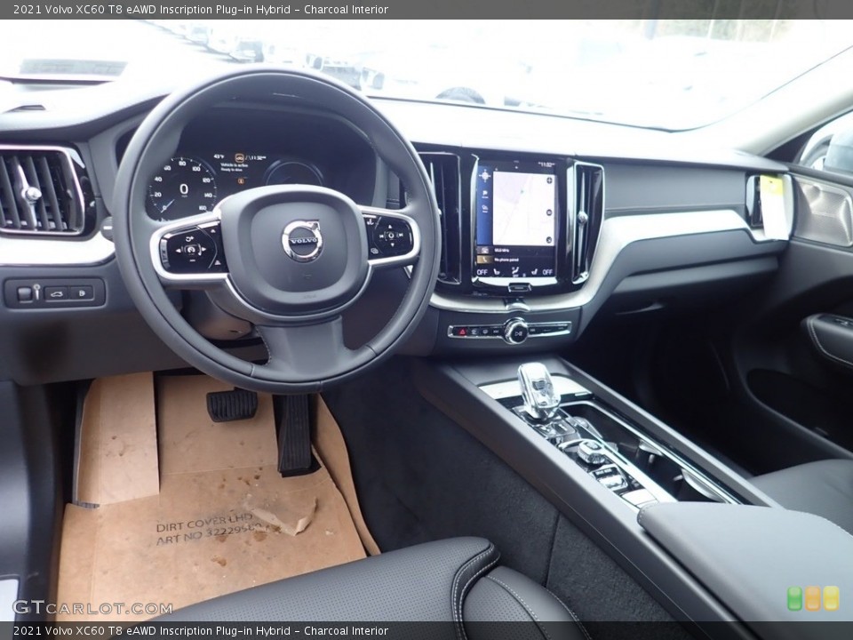 Charcoal Interior Photo for the 2021 Volvo XC60 T8 eAWD Inscription Plug-in Hybrid #141221557