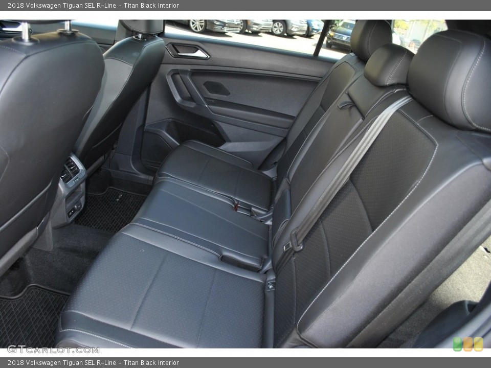 Titan Black Interior Rear Seat for the 2018 Volkswagen Tiguan SEL R-Line #141222976