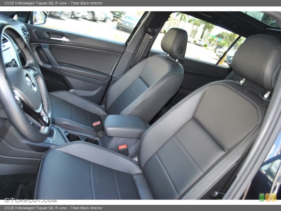 Titan Black Interior Front Seat for the 2018 Volkswagen Tiguan SEL R-Line #141222997