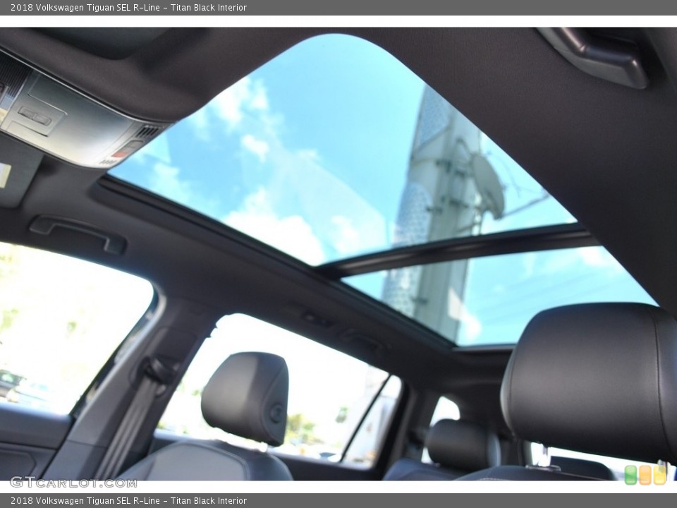 Titan Black Interior Sunroof for the 2018 Volkswagen Tiguan SEL R-Line #141223099