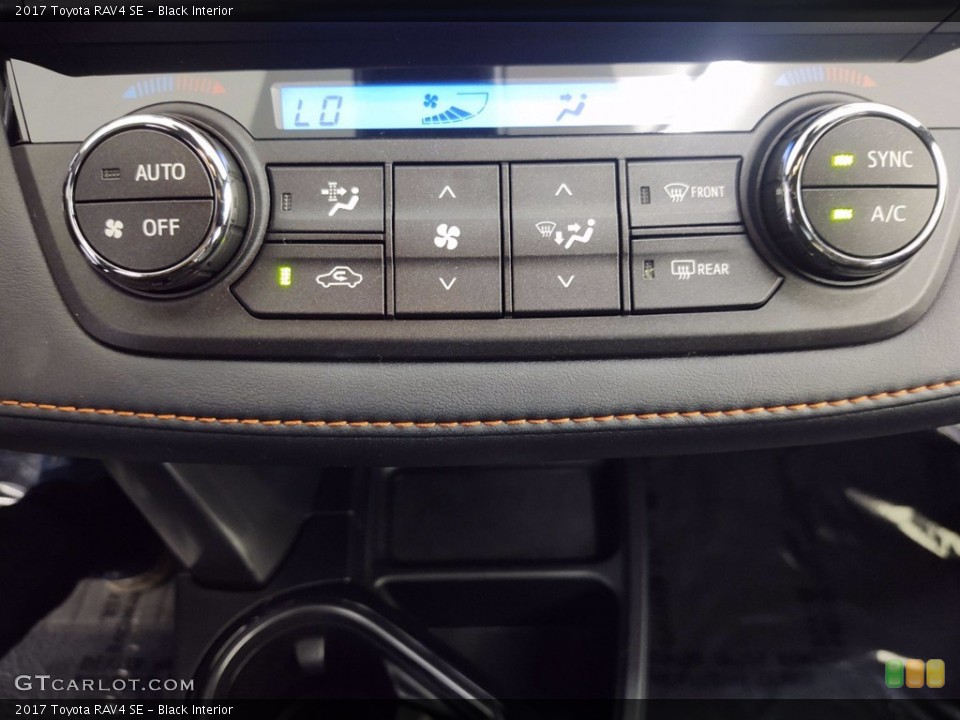 Black Interior Controls for the 2017 Toyota RAV4 SE #141225601