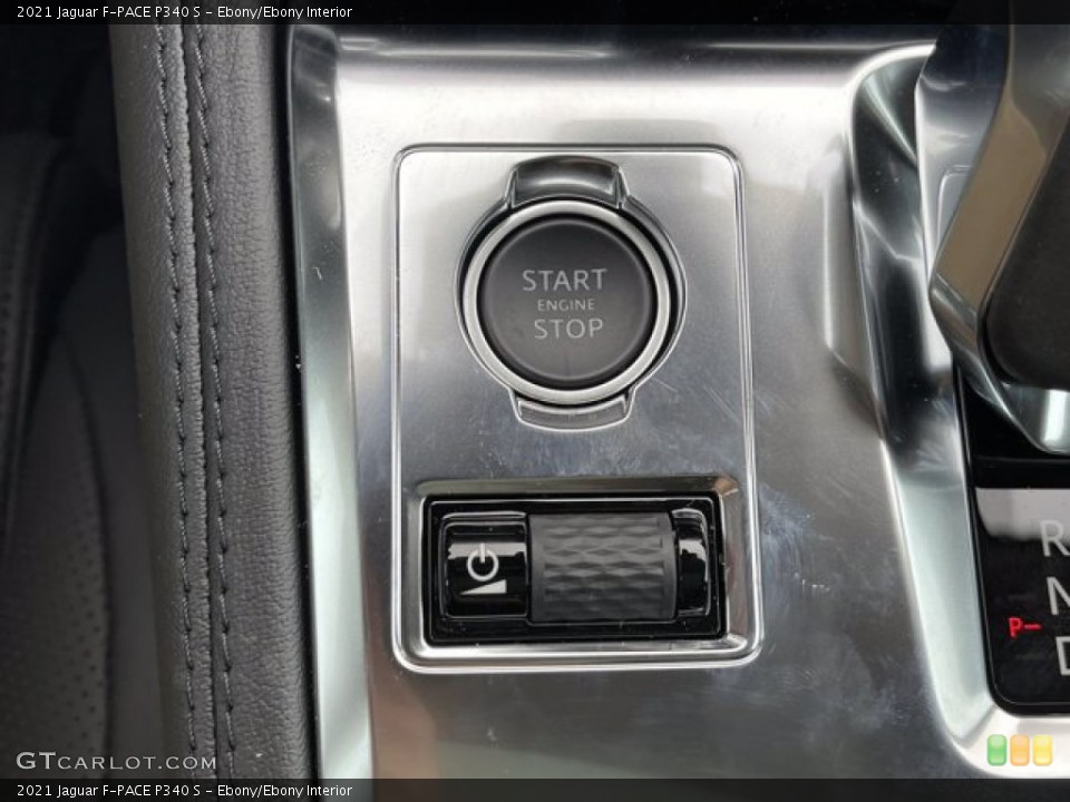 Ebony/Ebony Interior Controls for the 2021 Jaguar F-PACE P340 S #141230551
