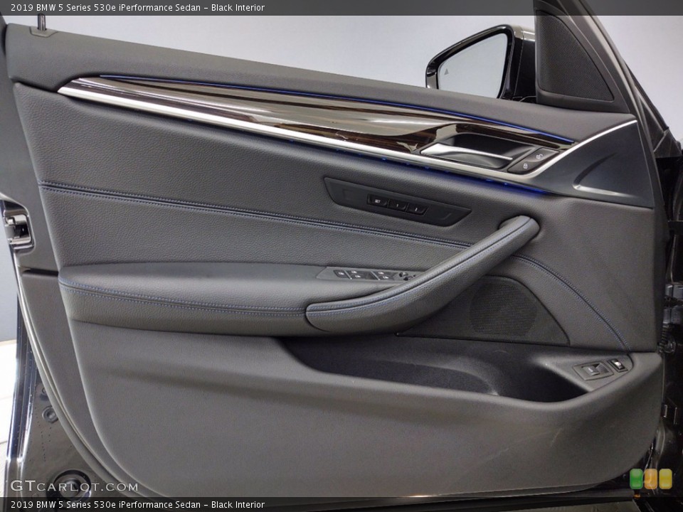 Black Interior Door Panel for the 2019 BMW 5 Series 530e iPerformance Sedan #141252937