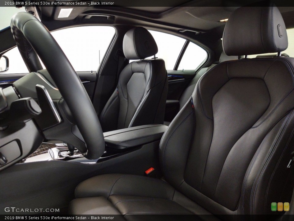 Black Interior Front Seat for the 2019 BMW 5 Series 530e iPerformance Sedan #141253024