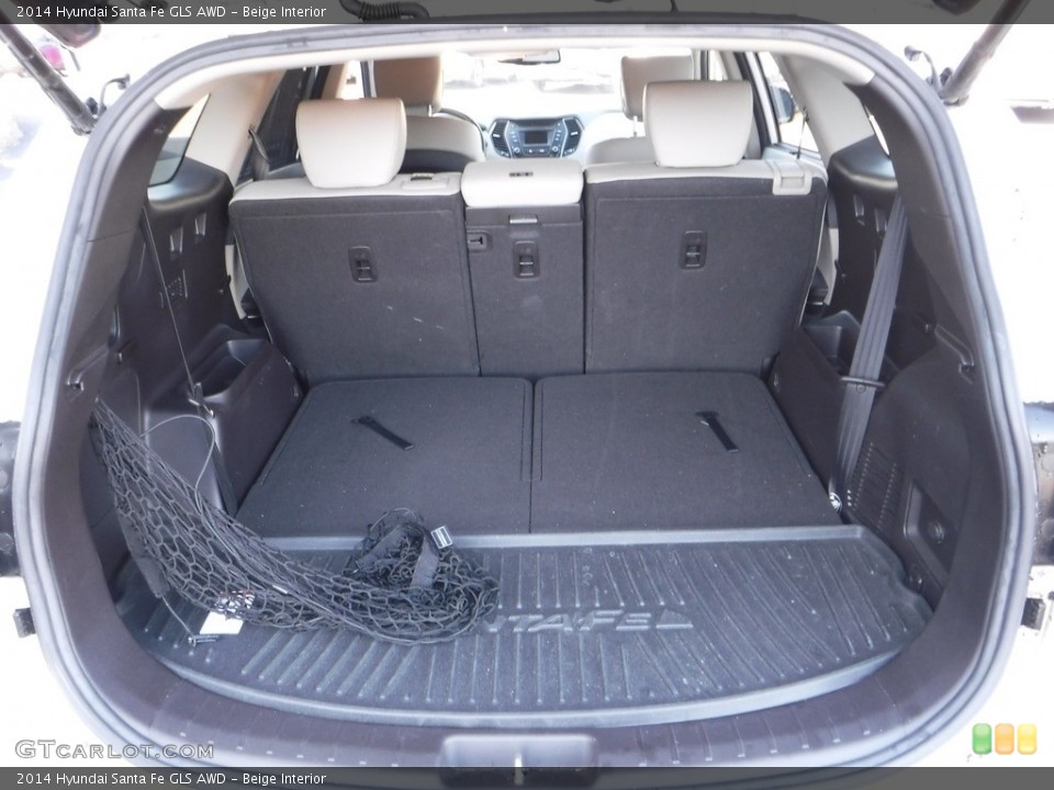 Beige Interior Trunk for the 2014 Hyundai Santa Fe GLS AWD #141256720