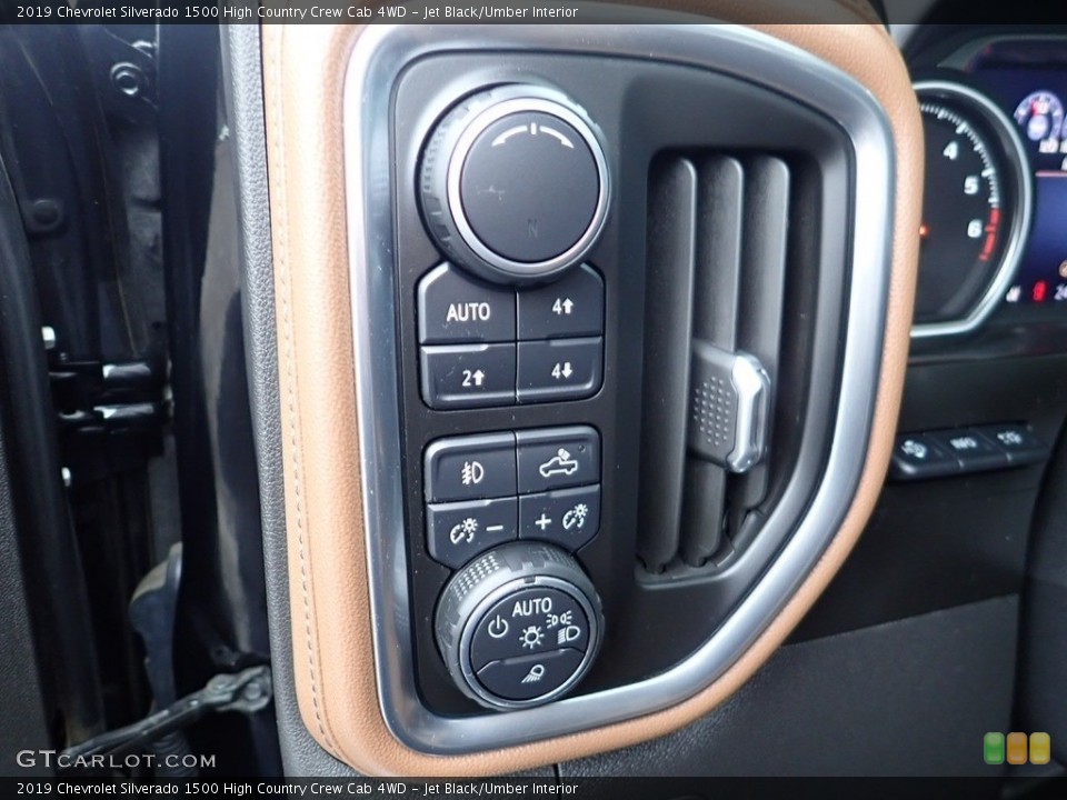 Jet Black/Umber Interior Controls for the 2019 Chevrolet Silverado 1500 High Country Crew Cab 4WD #141277537