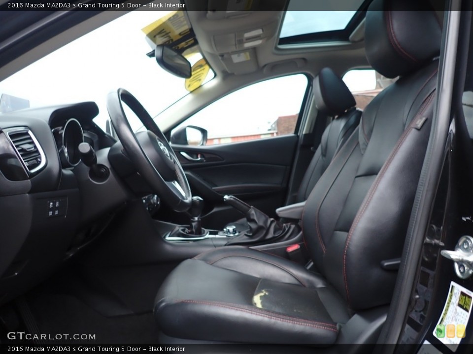 Black Interior Photo for the 2016 Mazda MAZDA3 s Grand Touring 5 Door #141279573