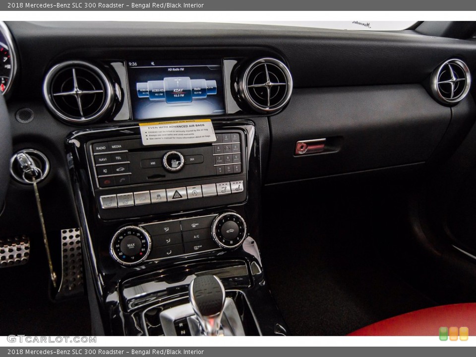 Bengal Red/Black Interior Controls for the 2018 Mercedes-Benz SLC 300 Roadster #141303114