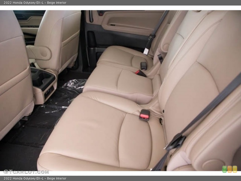 Beige Interior Rear Seat for the 2022 Honda Odyssey EX-L #141303645