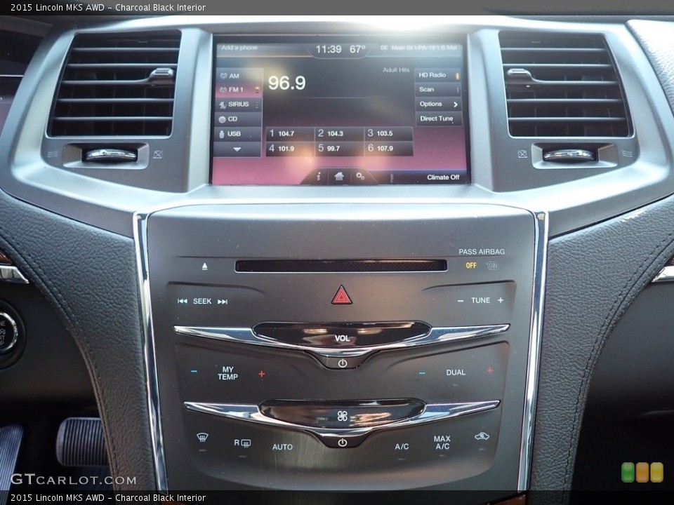 Charcoal Black Interior Controls for the 2015 Lincoln MKS AWD #141333831