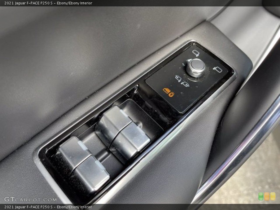 Ebony/Ebony Interior Controls for the 2021 Jaguar F-PACE P250 S #141343856