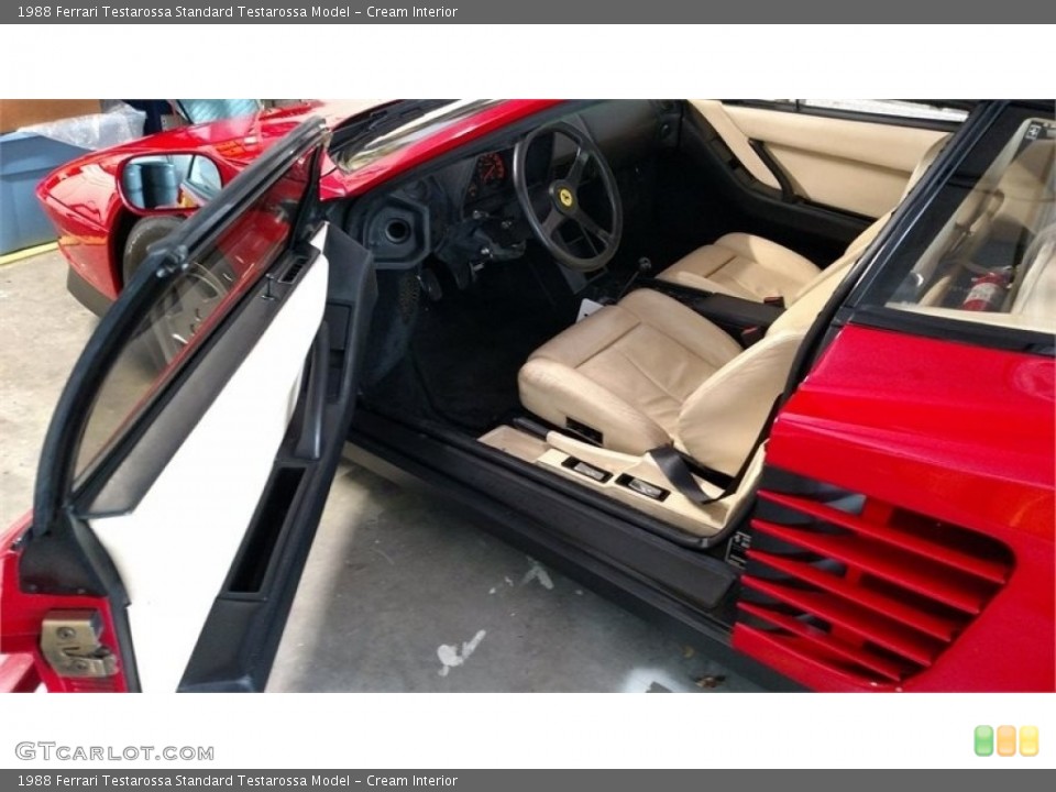 Cream Interior Front Seat for the 1988 Ferrari Testarossa  #141344470
