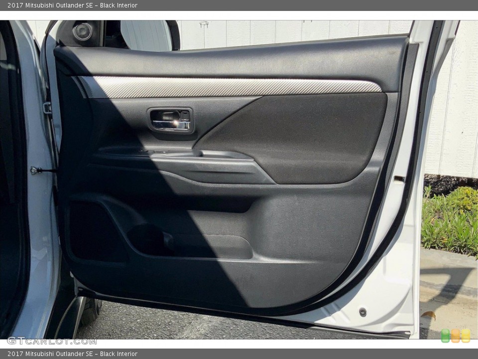 Black Interior Door Panel for the 2017 Mitsubishi Outlander SE #141346596