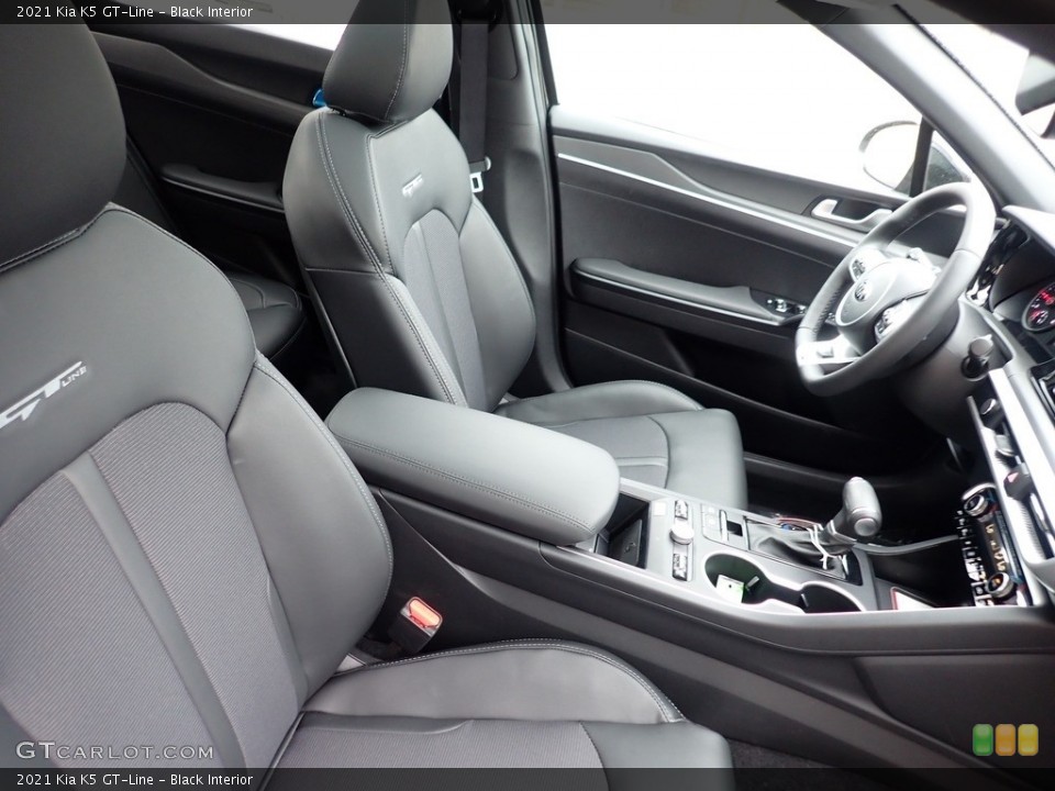 Black Interior Front Seat for the 2021 Kia K5 GT-Line #141347980