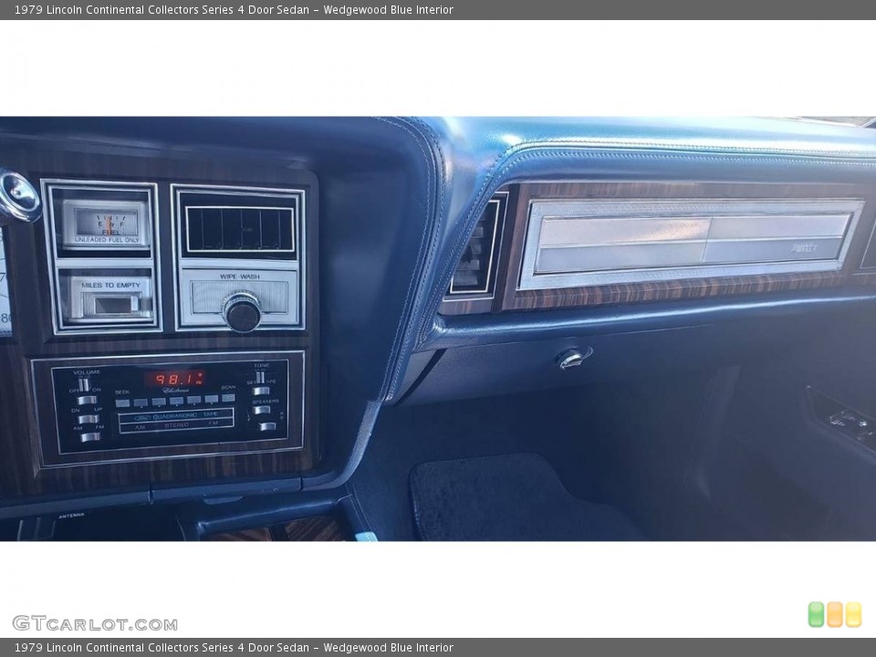 Wedgewood Blue Interior Dashboard for the 1979 Lincoln Continental Collectors Series 4 Door Sedan #141361884