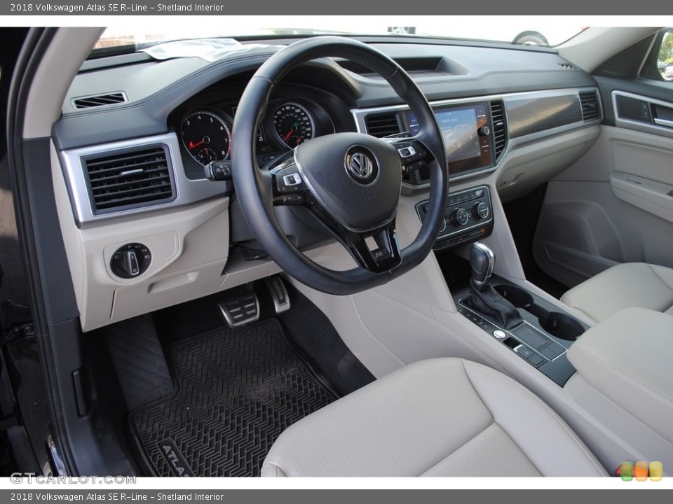 Shetland Interior Photo for the 2018 Volkswagen Atlas SE R-Line #141365898