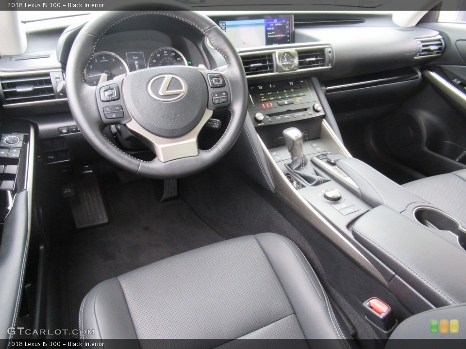 Black Interior Photo for the 2018 Lexus IS 300 #141379168