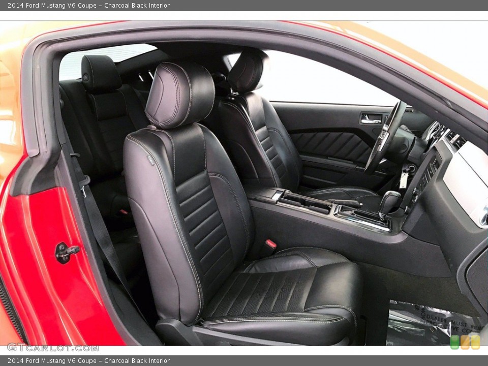 Charcoal Black Interior Photo for the 2014 Ford Mustang V6 Coupe #141423529