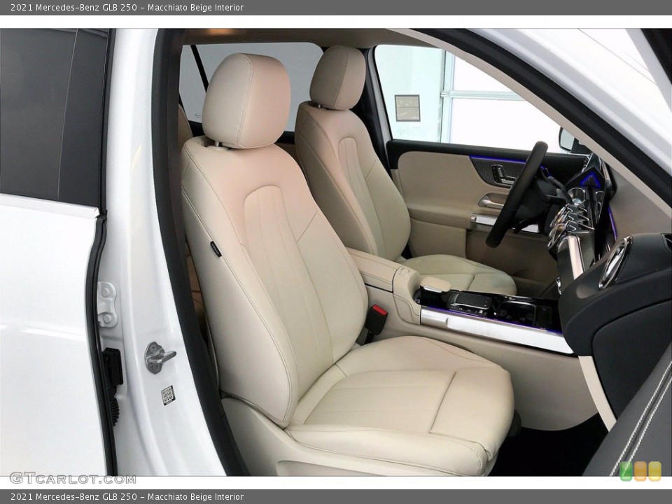 Macchiato Beige 2021 Mercedes-Benz GLB Interiors