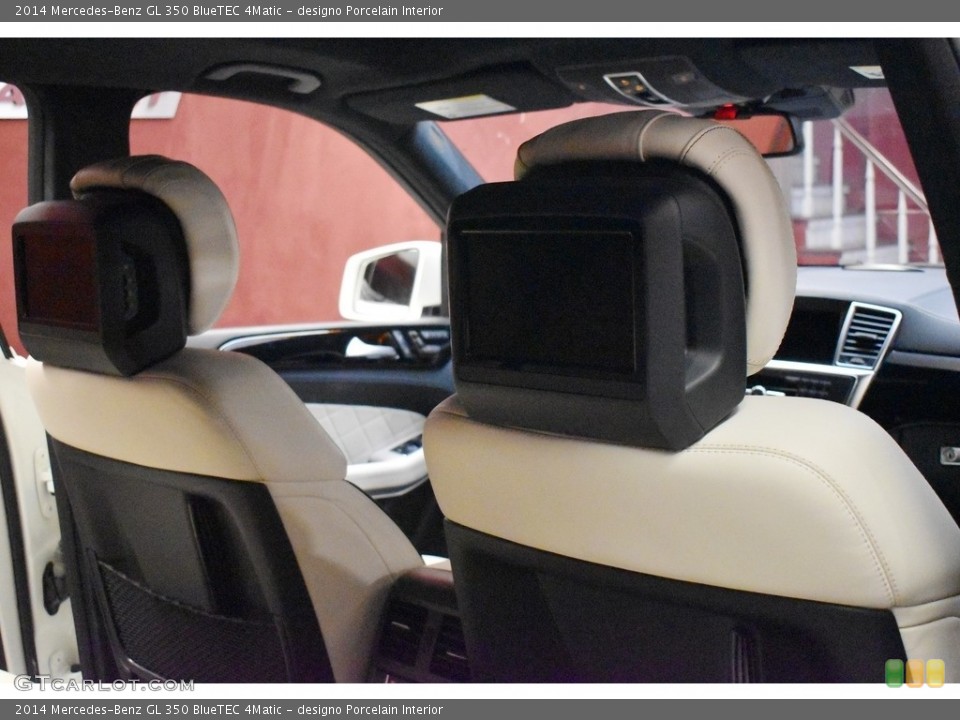 designo Porcelain Interior Audio System for the 2014 Mercedes-Benz GL 350 BlueTEC 4Matic #141457109