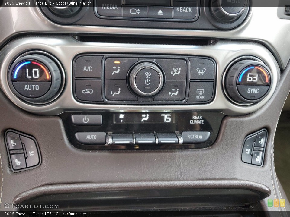 Cocoa/Dune Interior Controls for the 2016 Chevrolet Tahoe LTZ #141458765