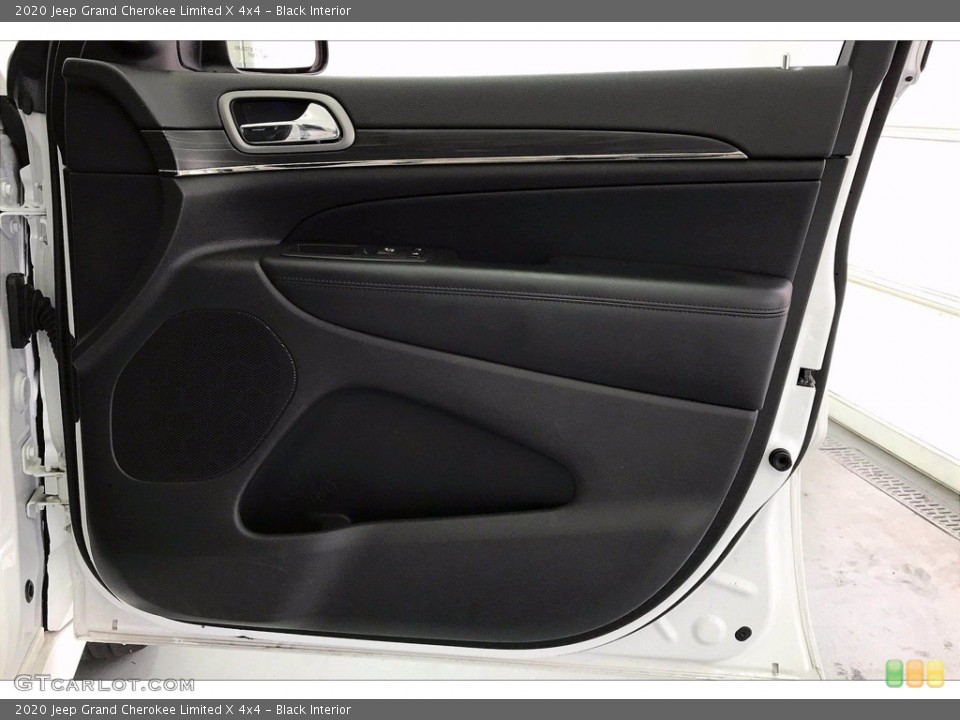 Black Interior Door Panel for the 2020 Jeep Grand Cherokee Limited X 4x4 #141499012