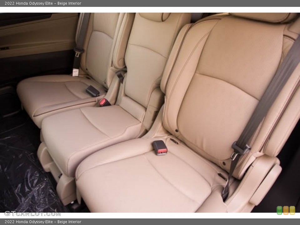 Beige Interior Rear Seat for the 2022 Honda Odyssey Elite #141500482