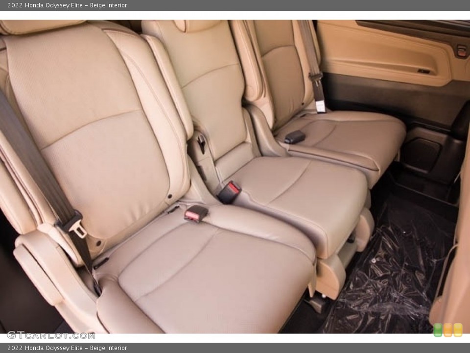 Beige Interior Rear Seat for the 2022 Honda Odyssey Elite #141500626