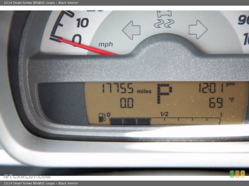 Black Interior Gauges for the 2014 Smart fortwo BRABUS coupe #141505612