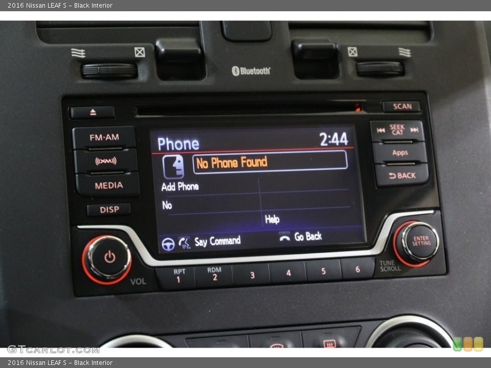 Black Interior Controls for the 2016 Nissan LEAF S #141514861
