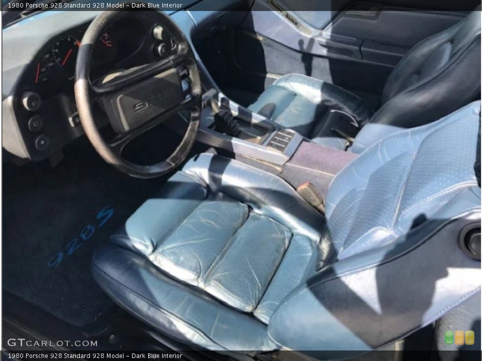 Dark Blue Interior Photo for the 1980 Porsche 928  #141532367