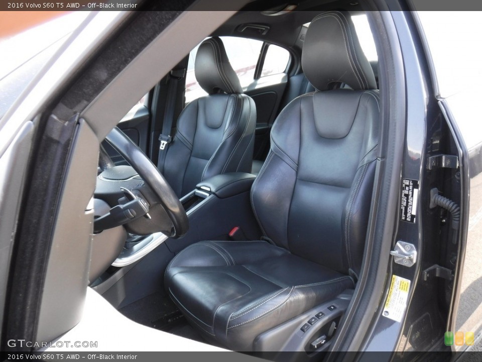 Off-Black 2016 Volvo S60 Interiors