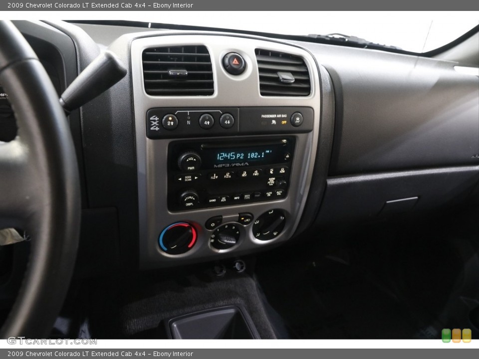 Ebony Interior Controls for the 2009 Chevrolet Colorado LT Extended Cab 4x4 #141620733
