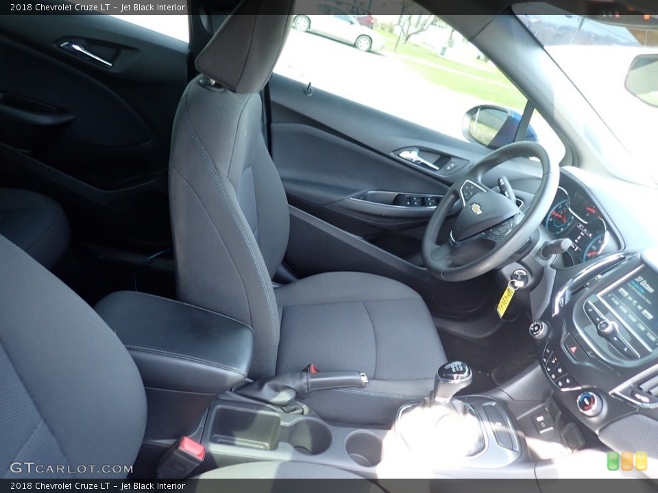Jet Black Interior Front Seat for the 2018 Chevrolet Cruze LT #141620829