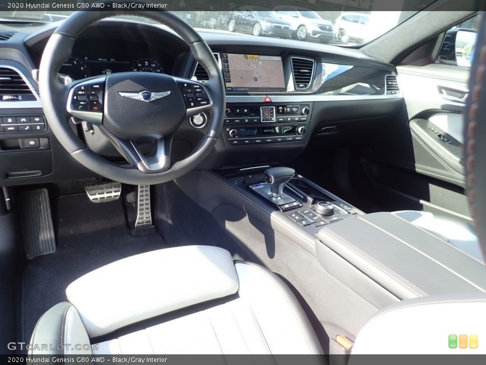 Black/Gray Interior Photo for the 2020 Hyundai Genesis G80 AWD #141631368