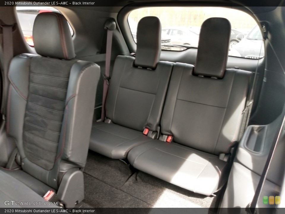 Black Interior Rear Seat for the 2020 Mitsubishi Outlander LE S-AWC #141648804
