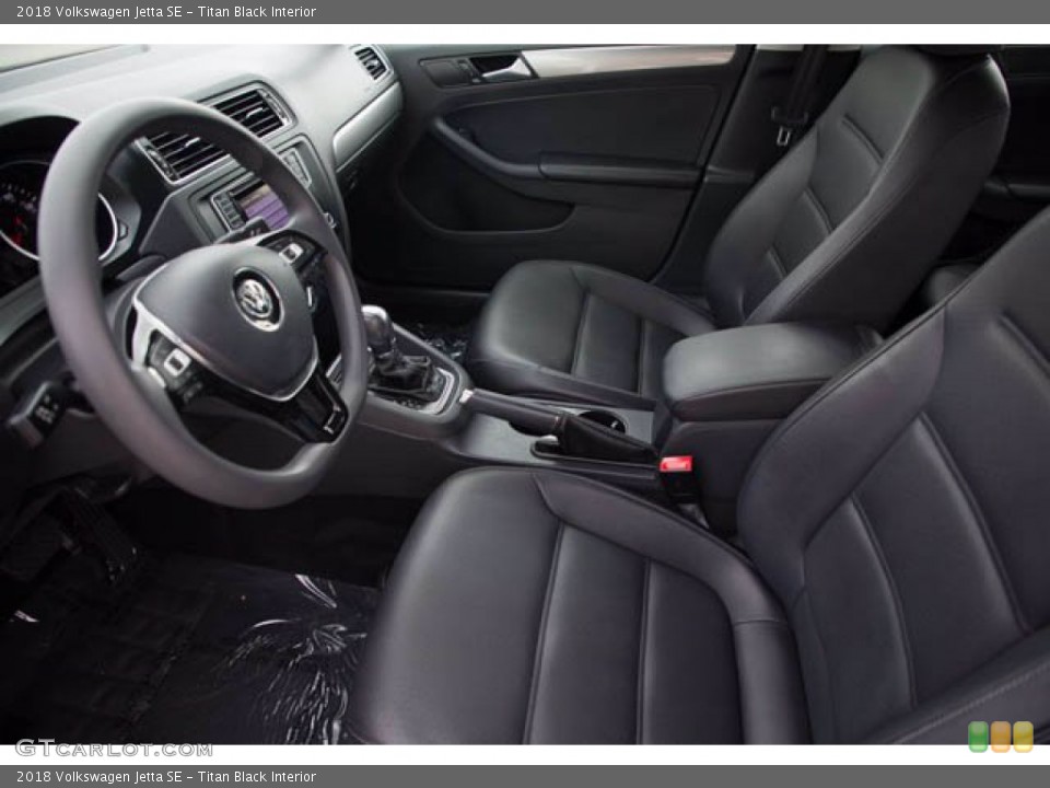Titan Black Interior Photo for the 2018 Volkswagen Jetta SE #141670506