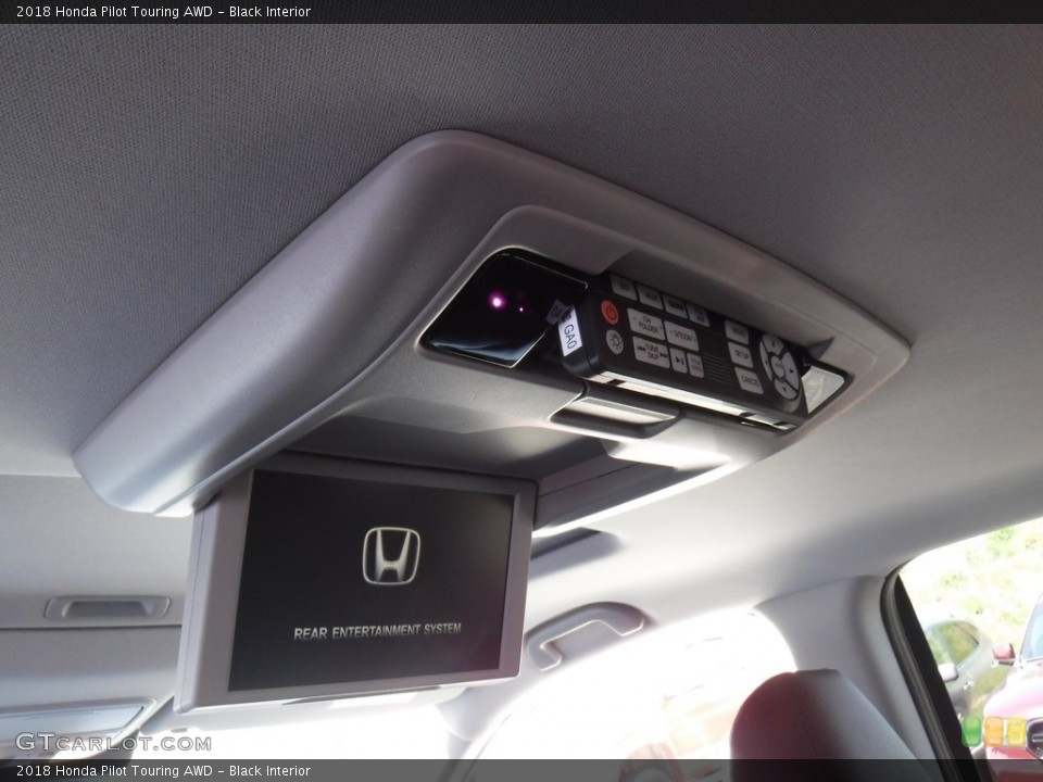 Black Interior Entertainment System for the 2018 Honda Pilot Touring AWD #141671196