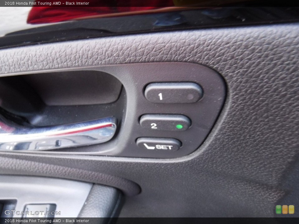 Black Interior Controls for the 2018 Honda Pilot Touring AWD #141671265