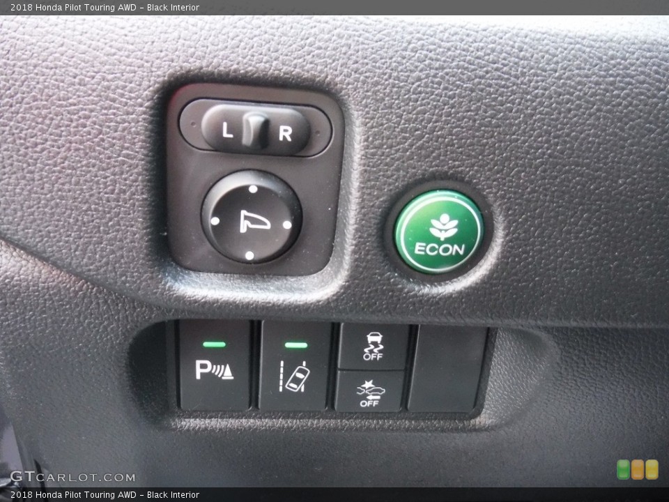 Black Interior Controls for the 2018 Honda Pilot Touring AWD #141671319